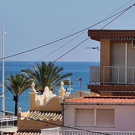 Ferienwohnung Triplex A 200 Metros De La Playa Gandía Exterior foto