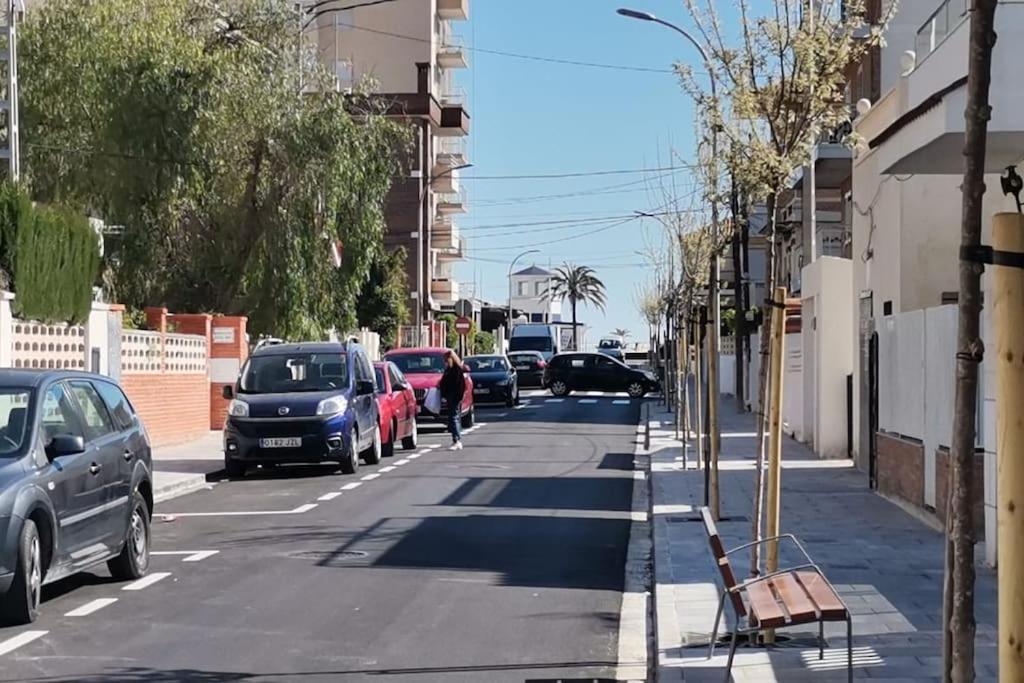 Ferienwohnung Triplex A 200 Metros De La Playa Gandía Exterior foto