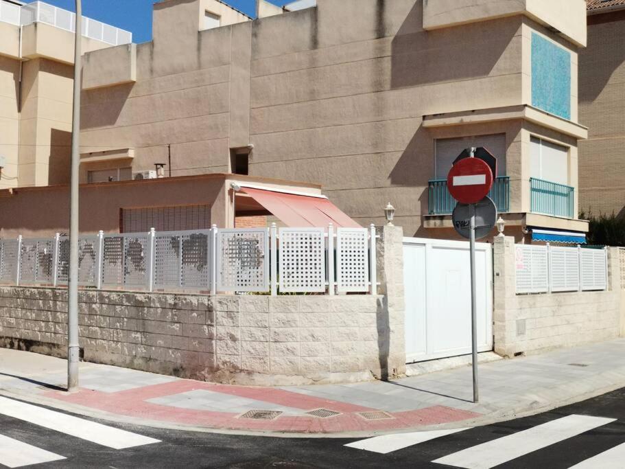 Ferienwohnung Triplex A 200 Metros De La Playa Gandía Exterior foto