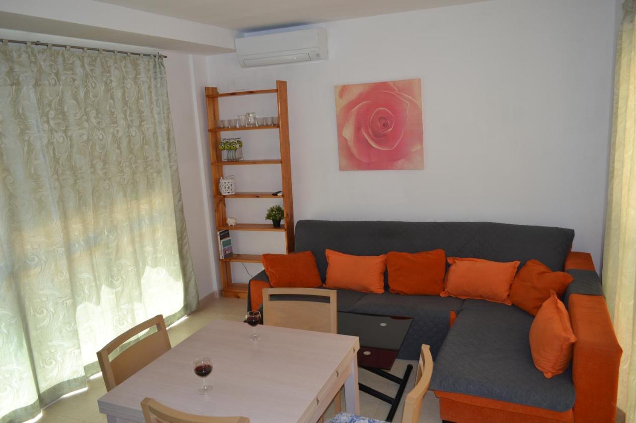 Ferienwohnung Triplex A 200 Metros De La Playa Gandía Exterior foto